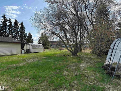 4818 52 Street, Thorsby, AB - Outdoor
