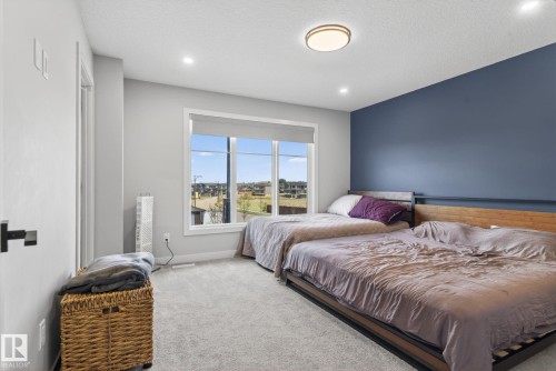 60 Treble Landing, Spruce Grove, AB - Indoor Photo Showing Bedroom