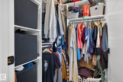 60 Treble Landing, Spruce Grove, AB - Indoor With Storage