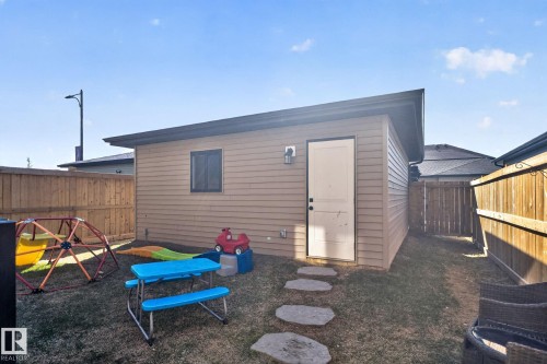 60 Treble Landing, Spruce Grove, AB - Outdoor With Exterior