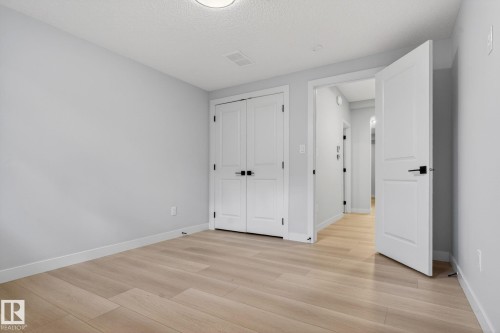 60 Treble Landing, Spruce Grove, AB - Indoor Photo Showing Other Room