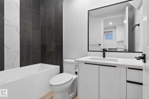 60 Treble Landing, Spruce Grove, AB - Indoor Photo Showing Bathroom