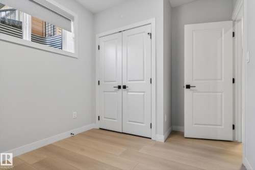 60 Treble Landing, Spruce Grove, AB - Indoor Photo Showing Other Room
