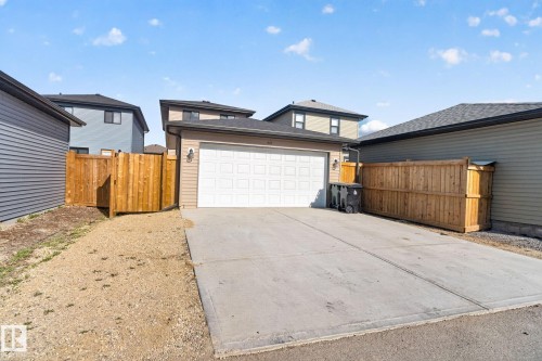60 Treble Landing, Spruce Grove, AB - Outdoor With Exterior