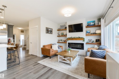 22632 96 Avenue, Edmonton, AB - Indoor Photo Showing Living Room With Fireplace