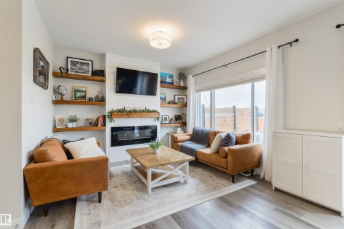 22632 96 Avenue, Edmonton, AB - Indoor Photo Showing Living Room With Fireplace