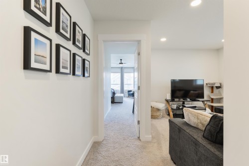 22632 96 Avenue, Edmonton, AB - Indoor Photo Showing Other Room