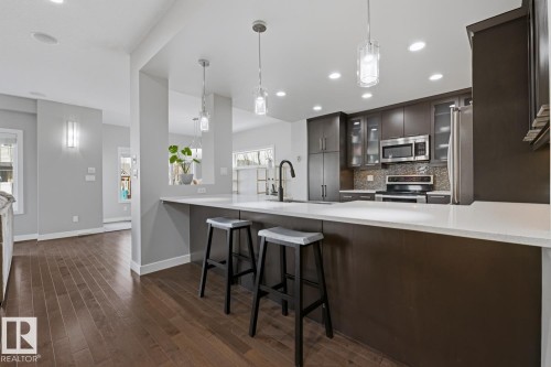 1251 Secord Landing, Edmonton, AB - Indoor Photo Showing Kitchen With Upgraded Kitchen