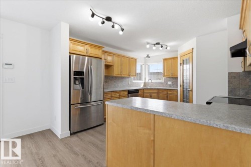 301 Avena Link, Leduc, AB - Indoor Photo Showing Kitchen With Double Sink