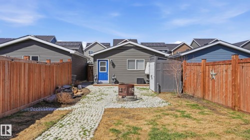 384 Stout Lane, Leduc, AB - Outdoor