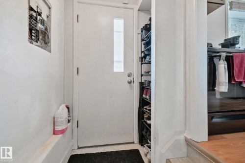 4618 53 Avenue, Wetaskiwin, AB - Indoor Photo Showing Other Room