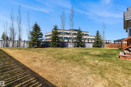 9055 24 Avenue, Edmonton, AB - Outdoor