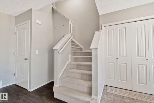 6 Vivian Way, Spruce Grove, AB - Indoor Photo Showing Other Room