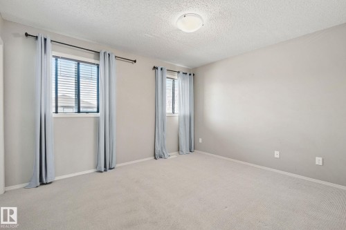 6 Vivian Way, Spruce Grove, AB - Indoor