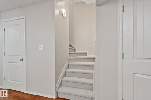 6 Vivian Way, Spruce Grove, AB - Indoor Photo Showing Other Room