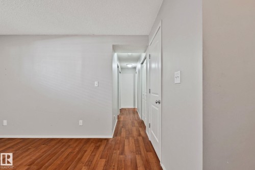 6 Vivian Way, Spruce Grove, AB - Indoor Photo Showing Other Room