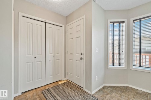 6 Vivian Way, Spruce Grove, AB - Indoor Photo Showing Other Room