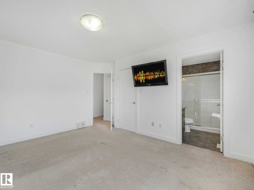 49 12004 22 Avenue, Edmonton, AB - Indoor Photo Showing Other Room