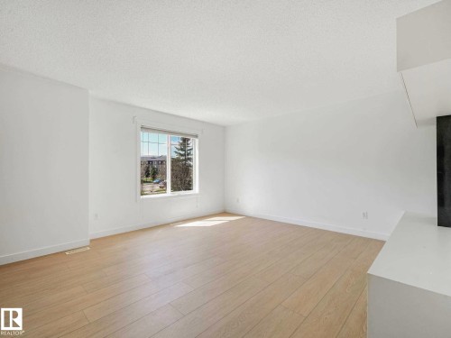 49 12004 22 Avenue, Edmonton, AB - Indoor