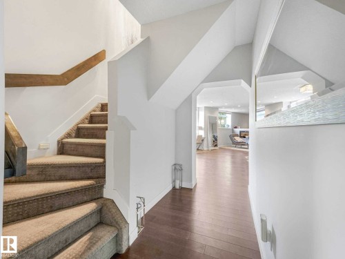 122 5151 Windermere Boulevard, Edmonton, AB - Indoor Photo Showing Other Room