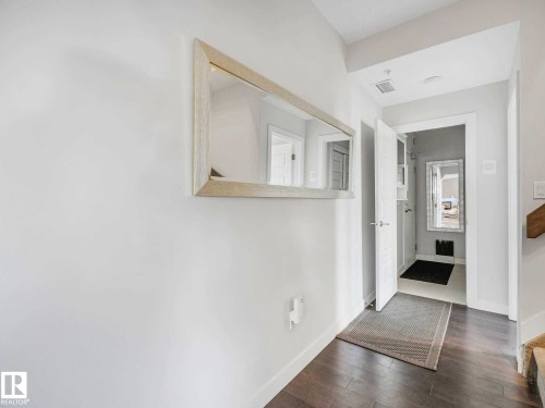 122 5151 Windermere Boulevard, Edmonton, AB - Indoor Photo Showing Other Room