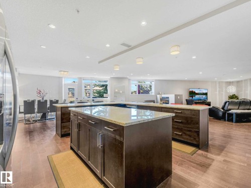 122 5151 Windermere Boulevard, Edmonton, AB - Indoor Photo Showing Kitchen With Upgraded Kitchen