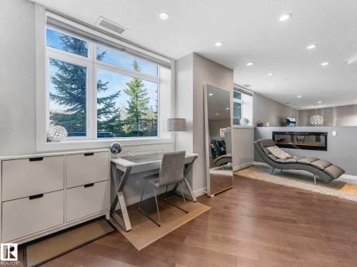 122 5151 Windermere Boulevard, Edmonton, AB - Indoor