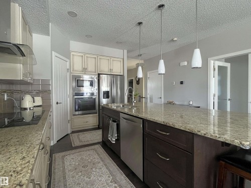 8504 216 Street, Edmonton, AB - Indoor Photo Showing Kitchen With Stainless Steel Kitchen With Double Sink With Upgraded Kitchen
