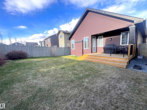 8504 216 Street, Edmonton, AB - Outdoor