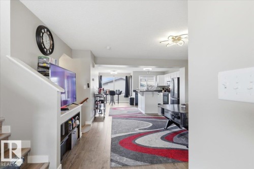 406 Songhurst Place, Leduc, AB - Indoor Photo Showing Other Room