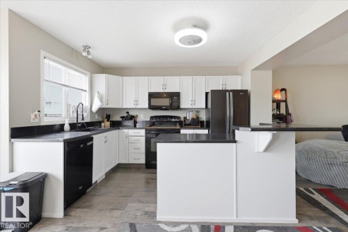 406 Songhurst Place, Leduc, AB - Indoor Photo Showing Kitchen
