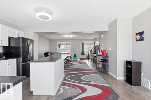 406 Songhurst Place, Leduc, AB - Indoor Photo Showing Kitchen