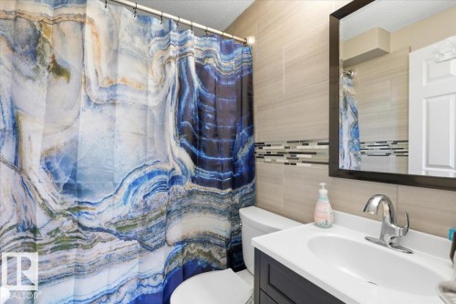 406 Songhurst Place, Leduc, AB - Indoor Photo Showing Bathroom