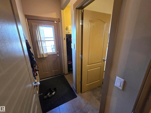 1205 Colonel Stone Avenue, Edmonton, AB - Indoor Photo Showing Other Room