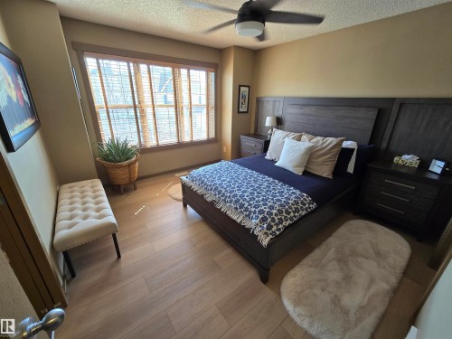 1205 Colonel Stone Avenue, Edmonton, AB - Indoor Photo Showing Bedroom
