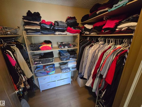 1205 Colonel Stone Avenue, Edmonton, AB - Indoor With Storage