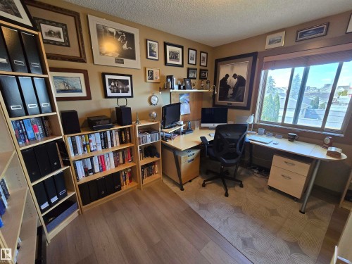 1205 Colonel Stone Avenue, Edmonton, AB - Indoor Photo Showing Office