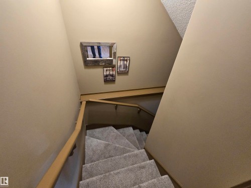1205 Colonel Stone Avenue, Edmonton, AB - Indoor Photo Showing Other Room