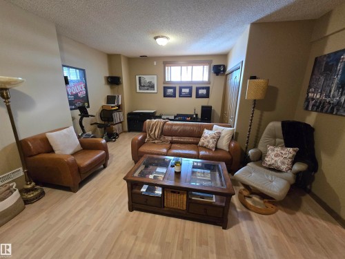 1205 Colonel Stone Avenue, Edmonton, AB - Indoor Photo Showing Living Room