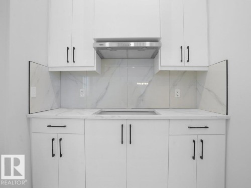 6129 Crawford Drive, Edmonton, AB - Indoor