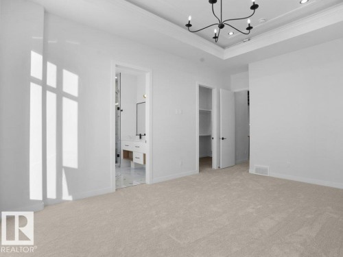 6129 Crawford Drive, Edmonton, AB - Indoor Photo Showing Other Room