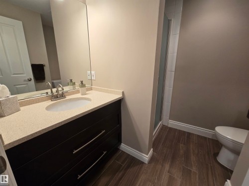 108 11650 79 Avenue, Edmonton, AB - Indoor Photo Showing Bathroom