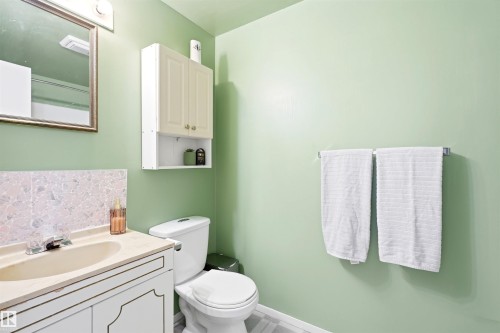 61 Ridgewood Terrace, St. Albert, AB - Indoor Photo Showing Bathroom