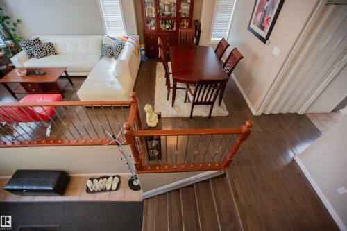 2817 40A Avenue, Edmonton, AB - Indoor