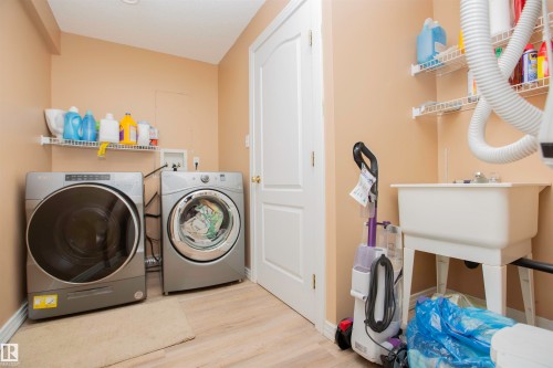 2817 40A Avenue, Edmonton, AB - Indoor Photo Showing Basement