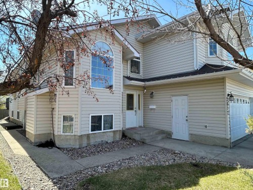2817 40A Avenue, Edmonton, AB - Outdoor With Facade