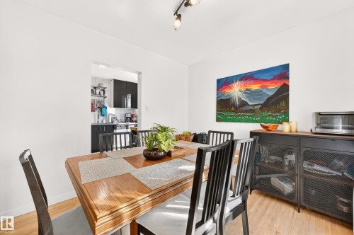 6807 112A Street, Edmonton, AB - Indoor Photo Showing Dining Room