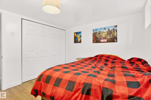 6807 112A Street, Edmonton, AB - Indoor Photo Showing Bedroom