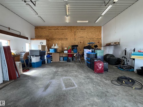 48506 Rr 150, Rural Beaver County, AB - Indoor Photo Showing Garage