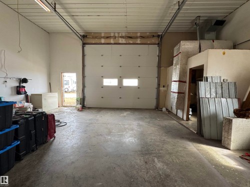 48506 Rr 150, Rural Beaver County, AB - Indoor Photo Showing Garage